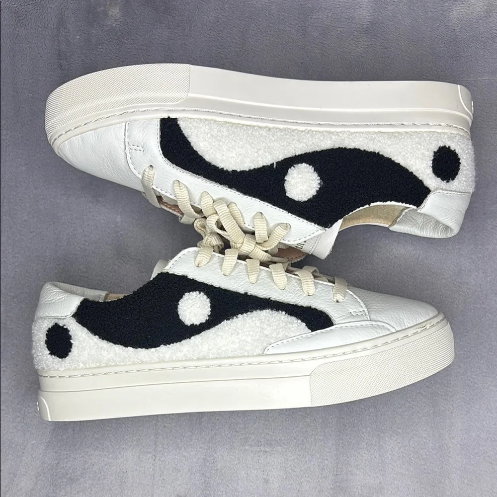 Soludos Women’s Cow Print Leather Sneakers Black White Size 10 Casual Shoes